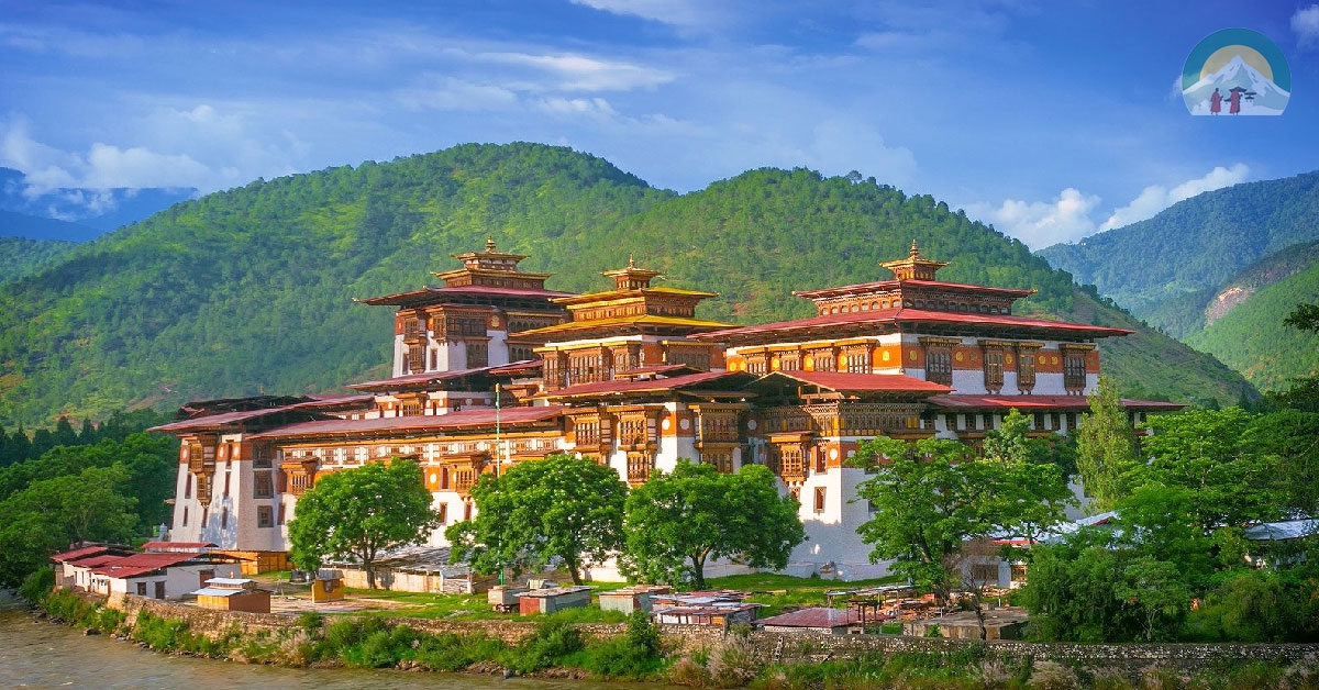 Exploring Bhutan's Festivals: A Glimpse into Its Rich Cultural Heritage